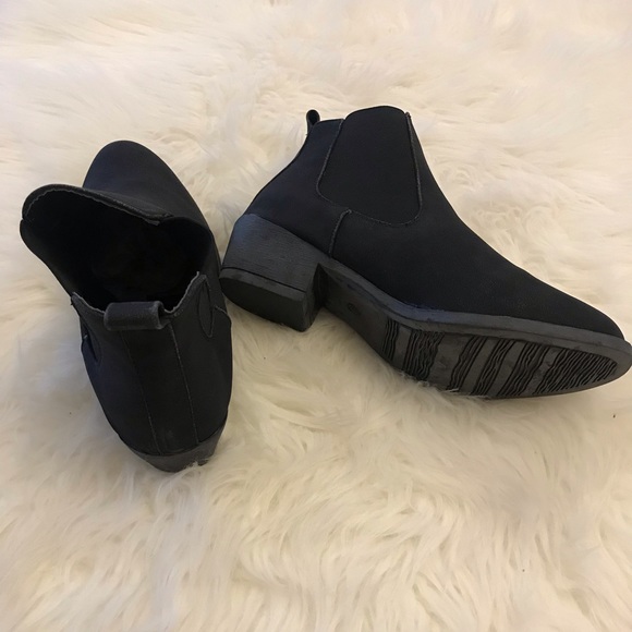 •RESTOCKED• Black Distressed Slip On Fall Bootie - Picture 6 of 8